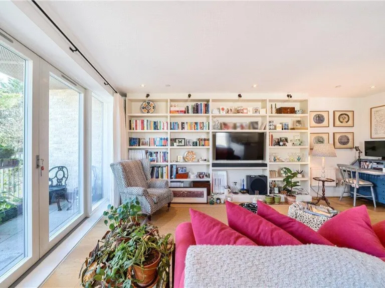 property Compatible Images}