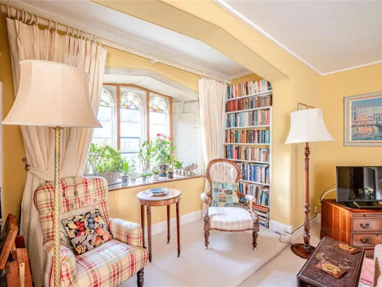 property Compatible Images}