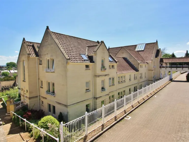 property Compatible Images}