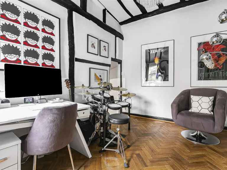 property Compatible Images}