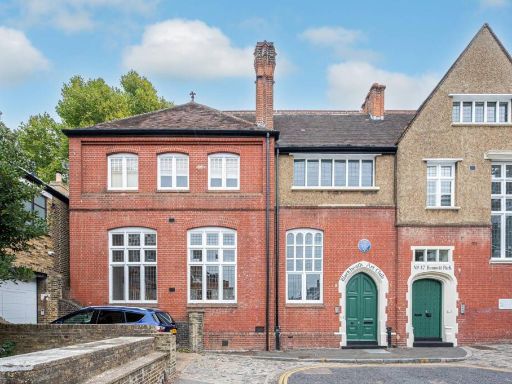 Similar property image