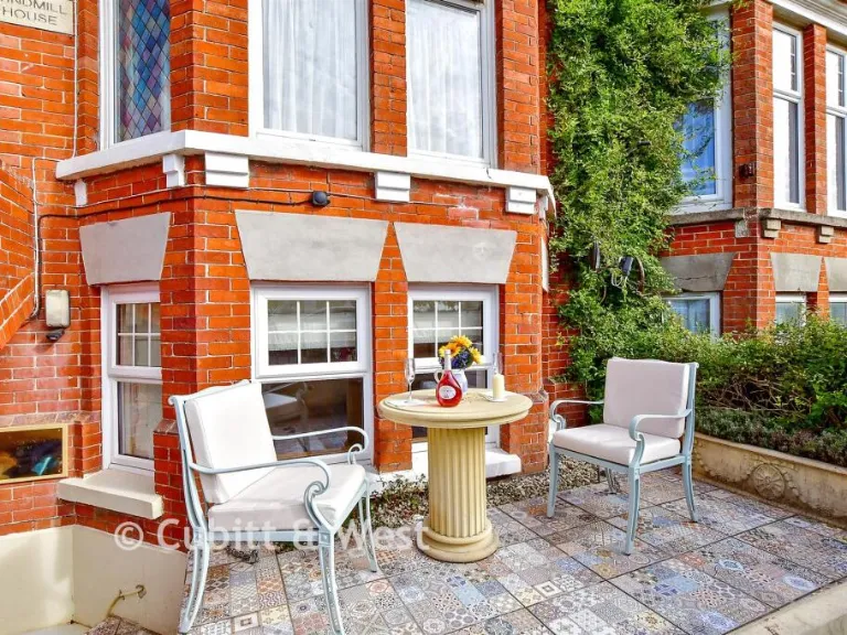 property Compatible Images}