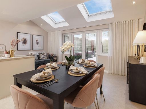 Similar property image