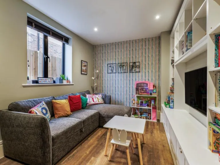 property Compatible Images}