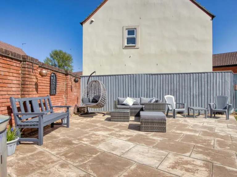 property Compatible Images}