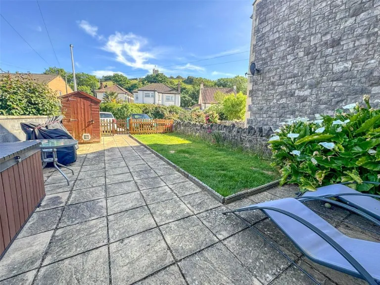 property Compatible Images}