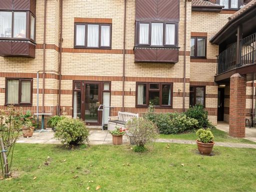 Similar property image