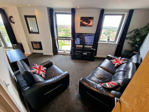 Similar property image