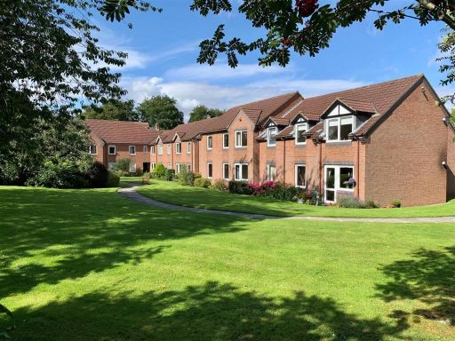 Similar property image