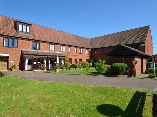 Similar property image