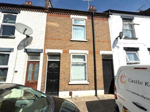 Similar property image