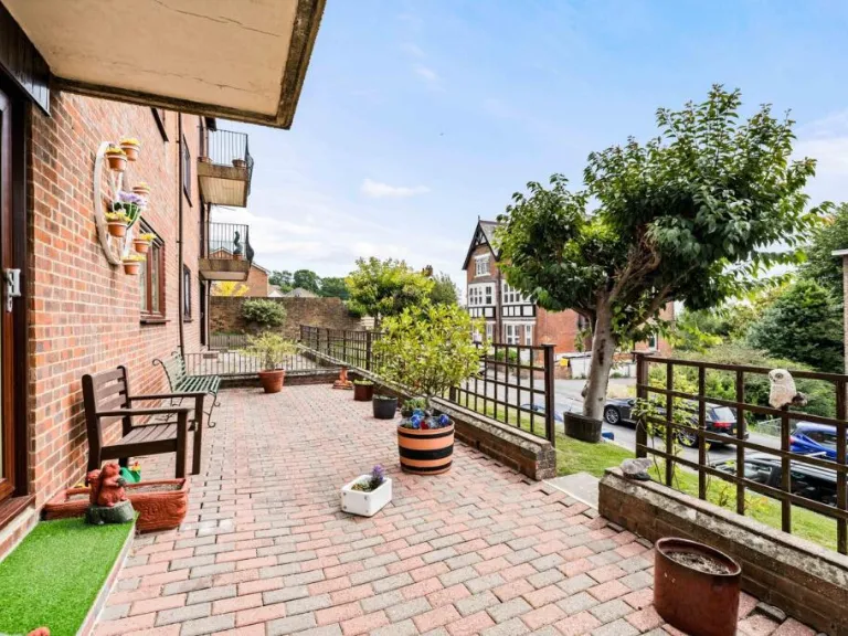 property Compatible Images}