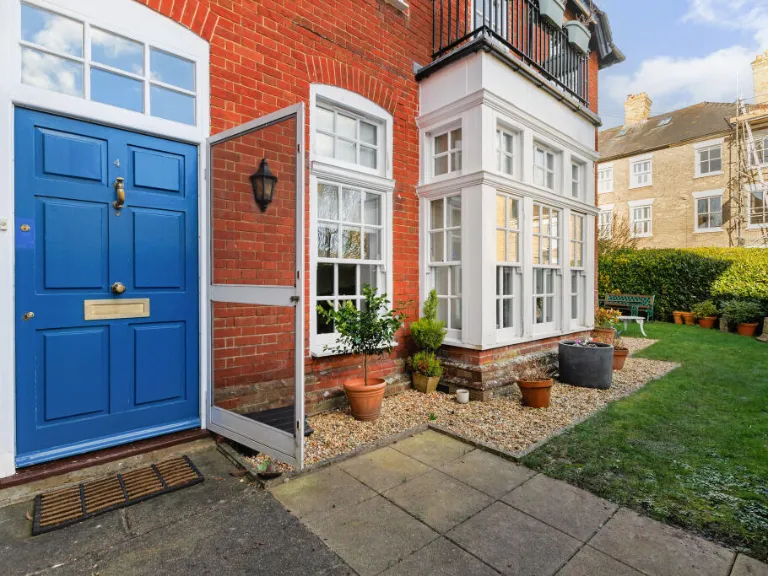 property Compatible Images}