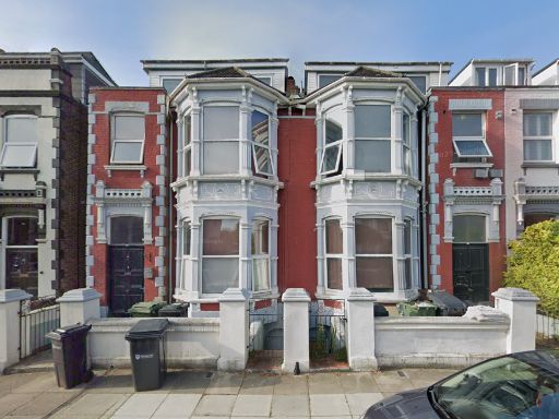 Similar property image