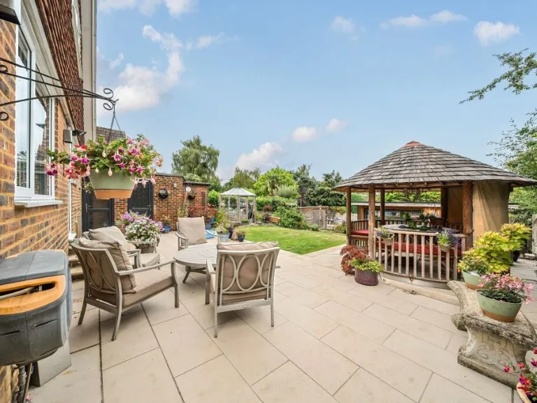 property Compatible Images}