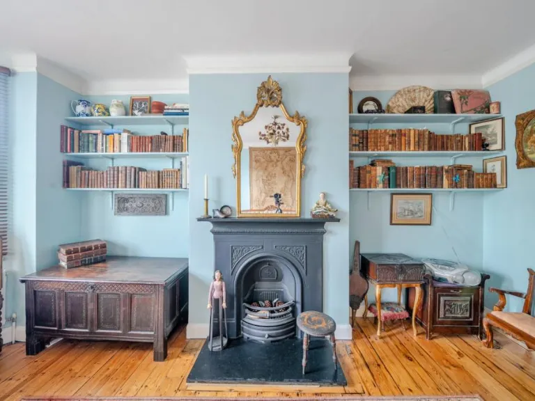 property Compatible Images}
