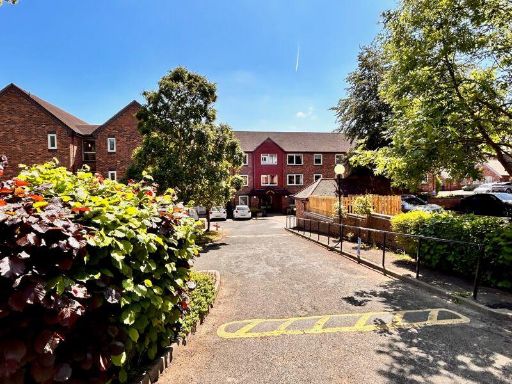 Similar property image