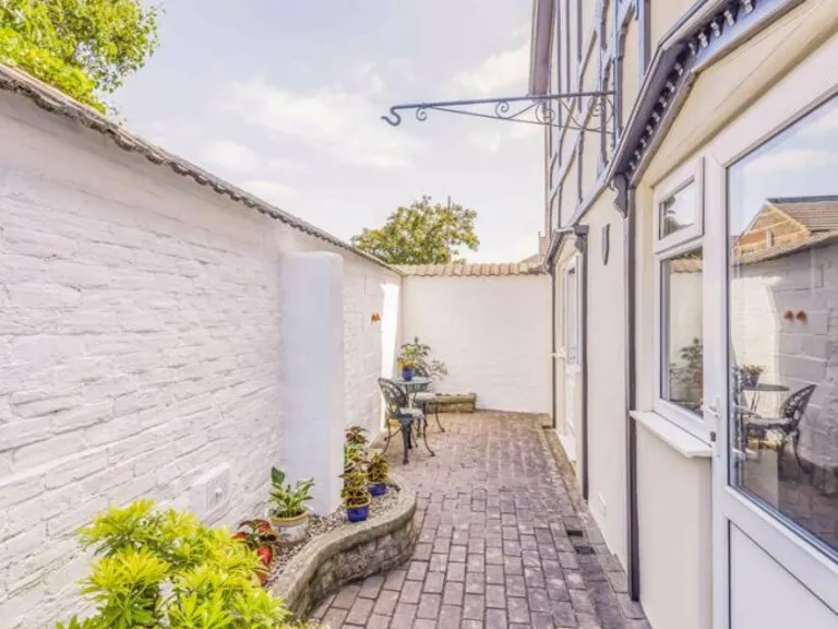 property Compatible Images}