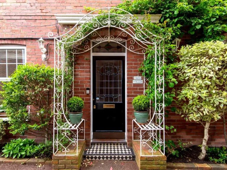 property Compatible Images}