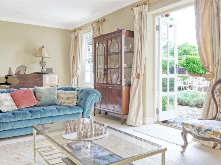 property Compatible Images}