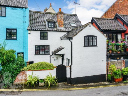Similar property image