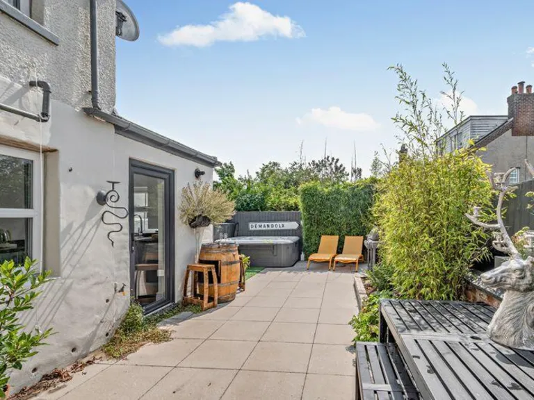 property Compatible Images}