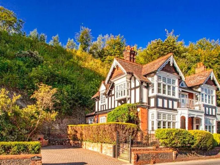 property Compatible Images}