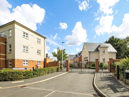 Similar property image