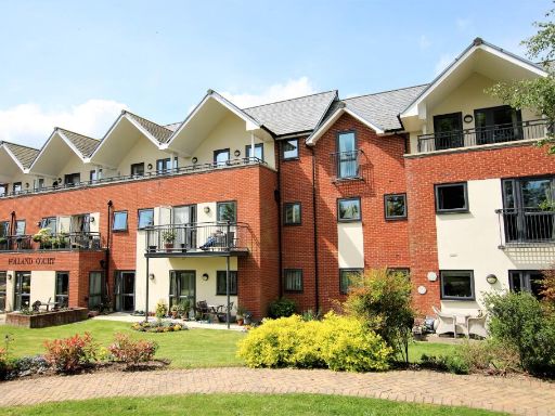 Similar property image