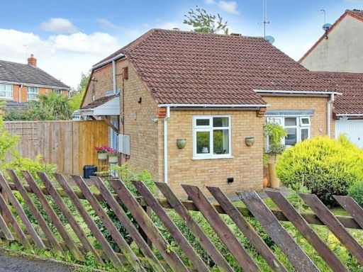 Similar property image