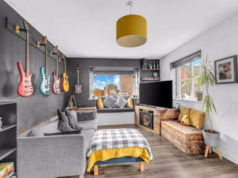 property Compatible Images}