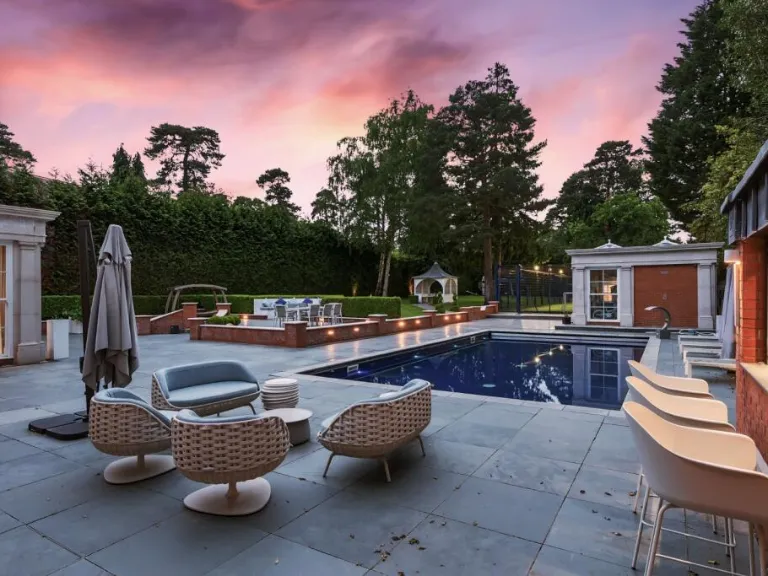 property Compatible Images}