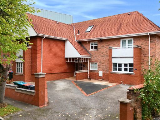 Similar property image