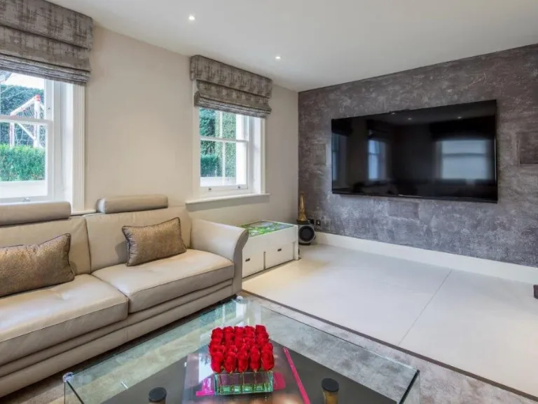 property Compatible Images}