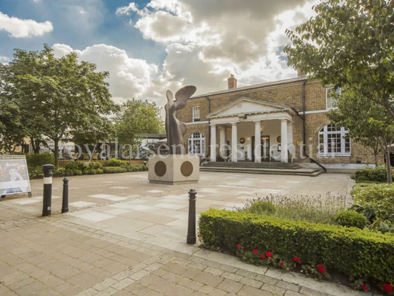 property Compatible Images}