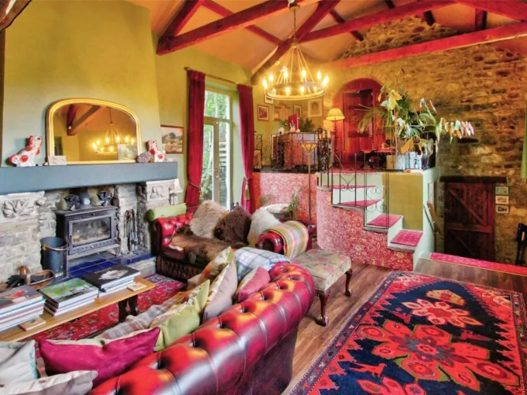 property Compatible Images}