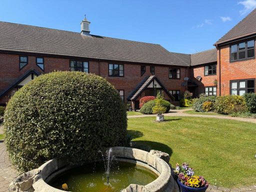 Similar property image