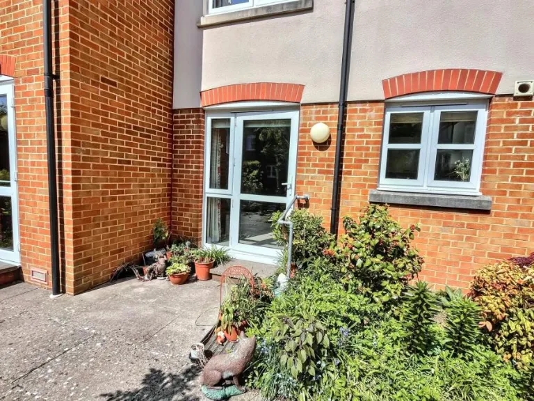 property Compatible Images}