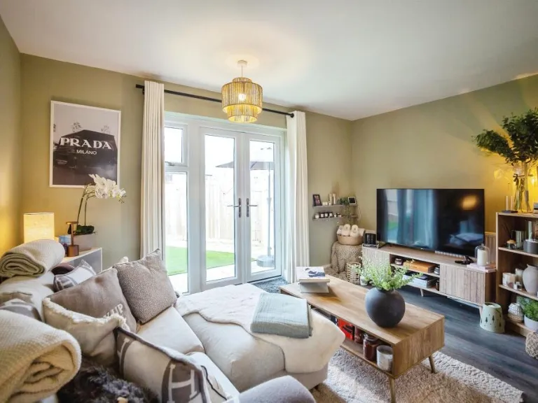 property Compatible Images}