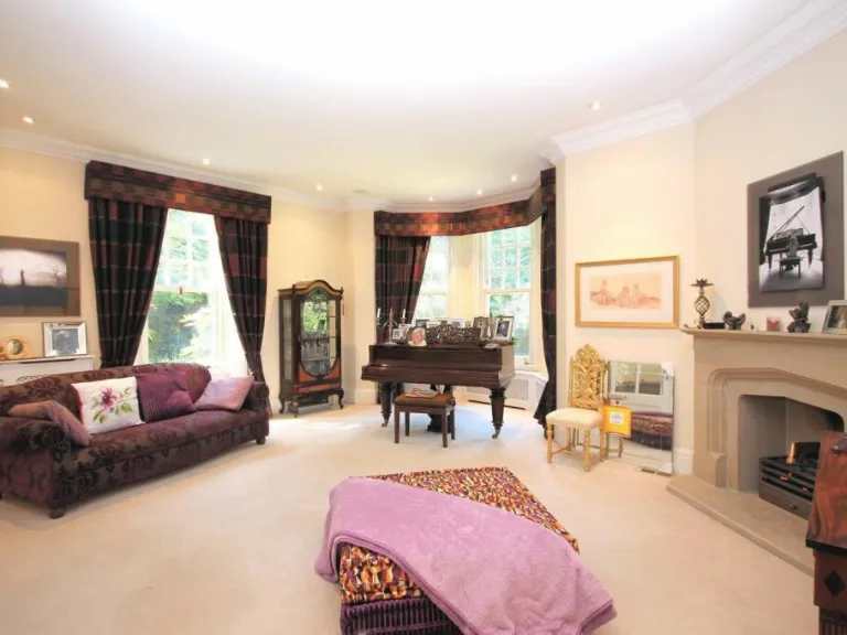 property Compatible Images}