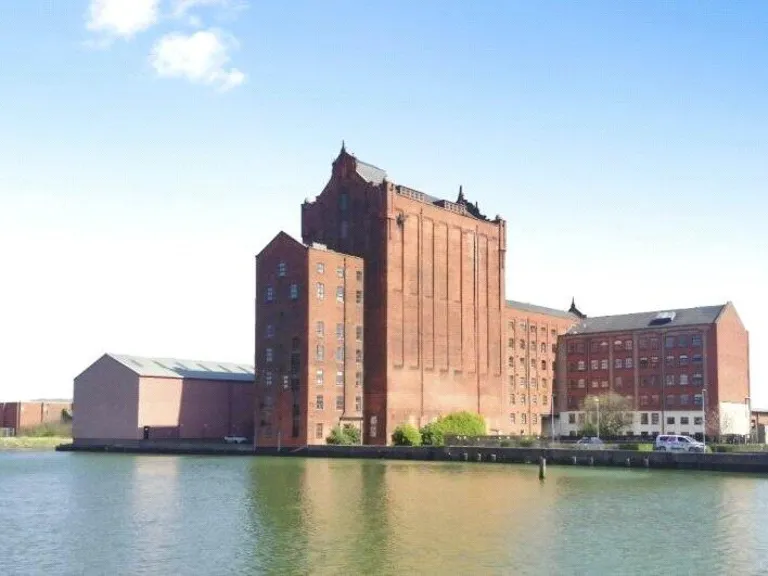 property Compatible Images}