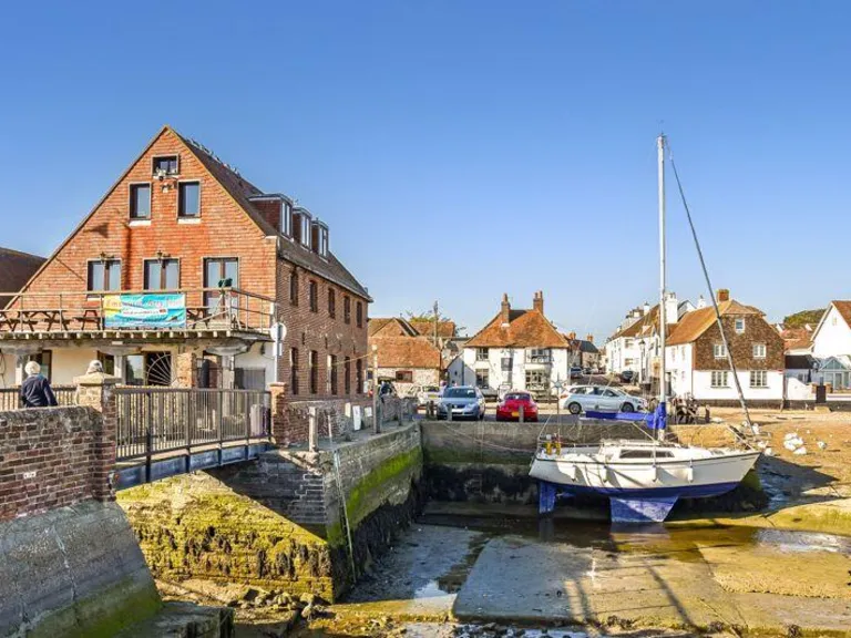 property Compatible Images}