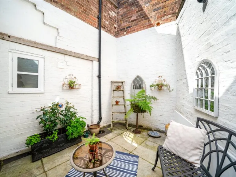 property Compatible Images}