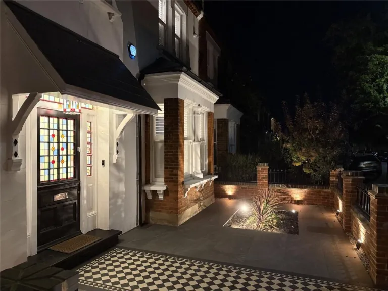 property Compatible Images}