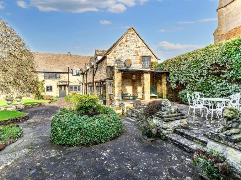 property Compatible Images}