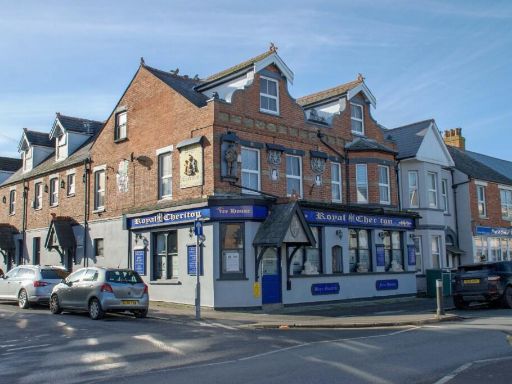 Similar property image