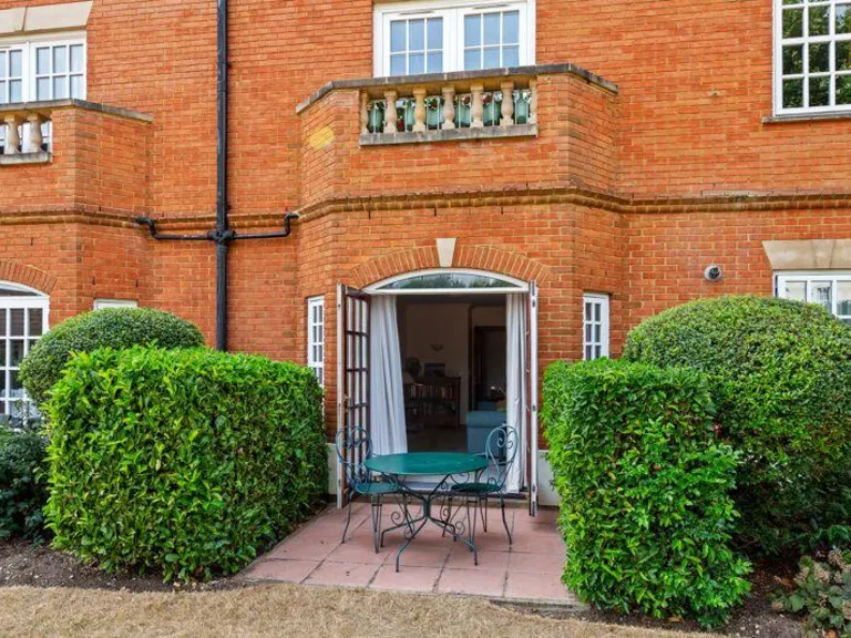 property Compatible Images}