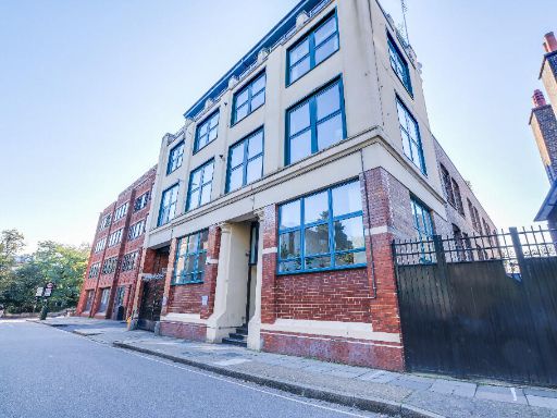 Similar property image