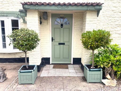 Similar property image