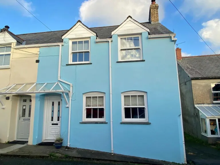 property Compatible Images}